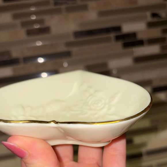 Lenox Porcelain Rose Heart Dish NWOT - Picture 5 of 8